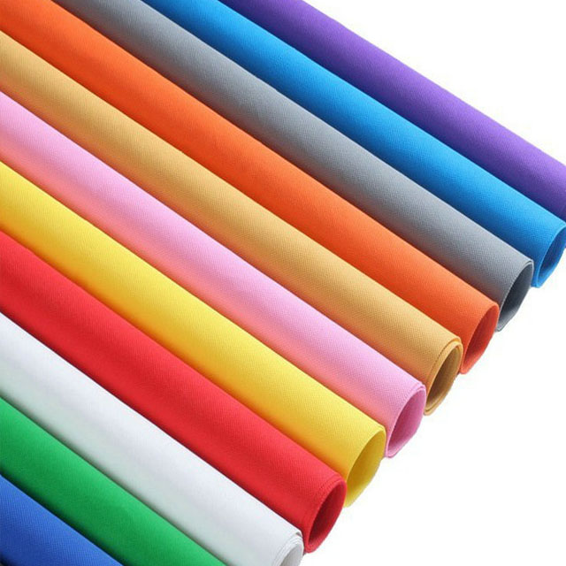 Échantillons gratuits PP SPUNBOND PACKAGE Sans tissu non tissé sans odeur pour la réticule